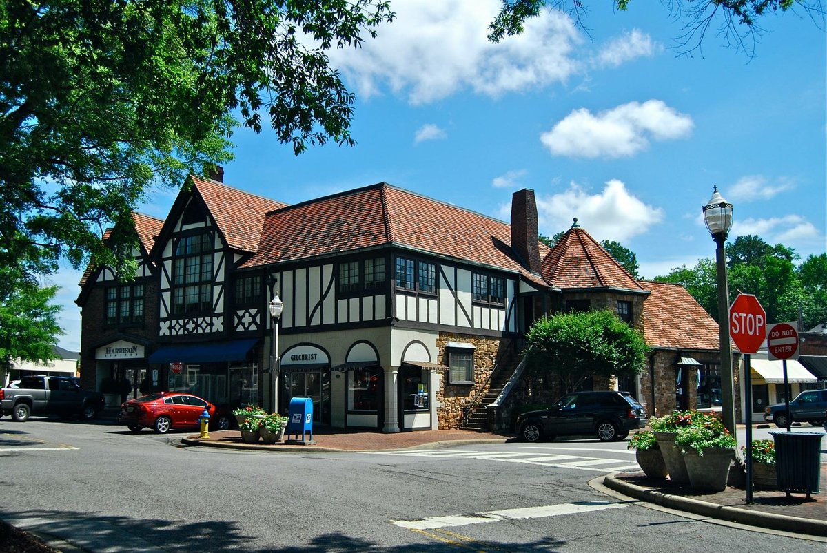 Mountain Brook, AL - Mountain Brook Estates Building - Wikipedia